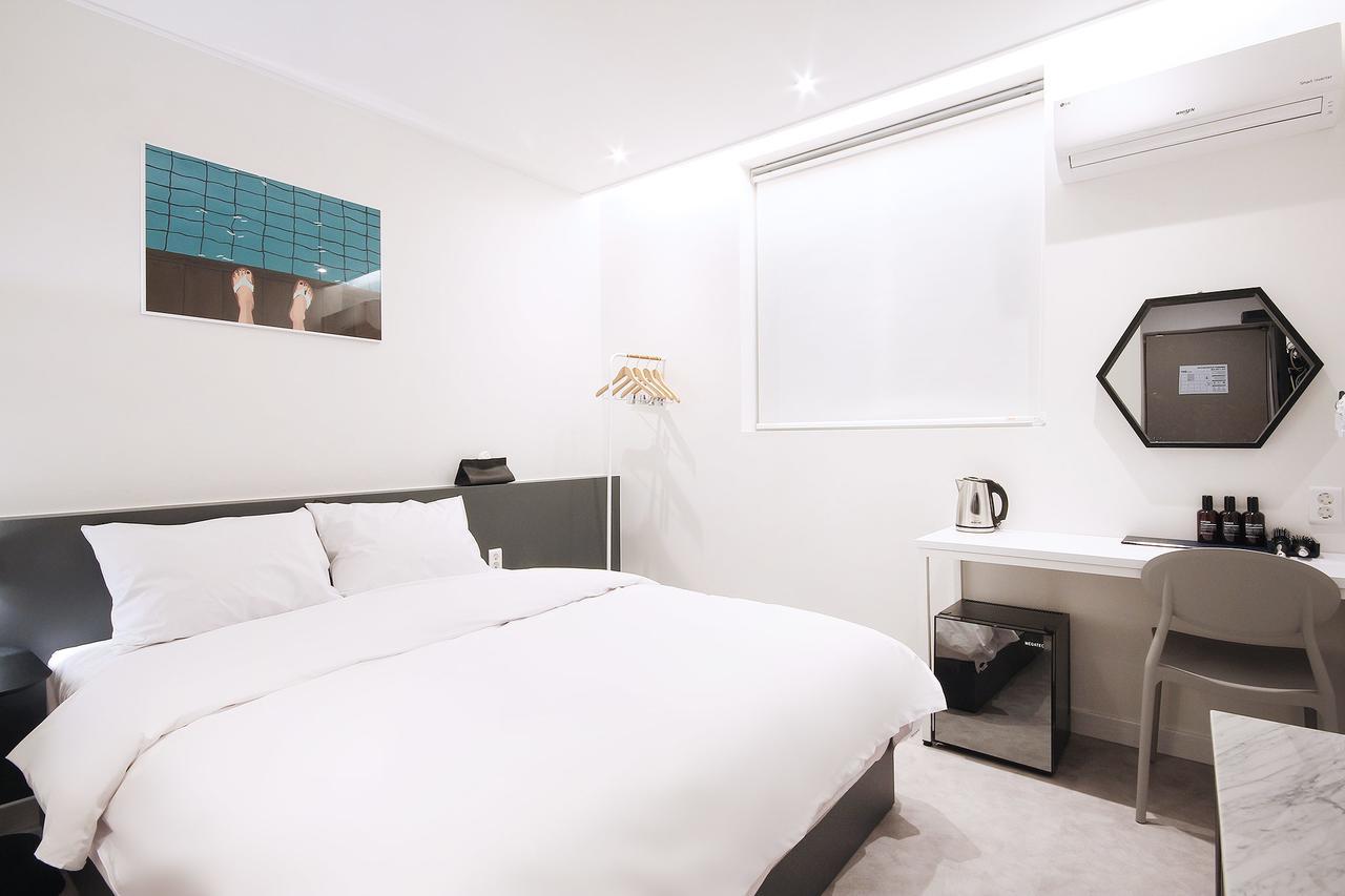 Hotel Yam Yeosu Hakdong Buitenkant foto